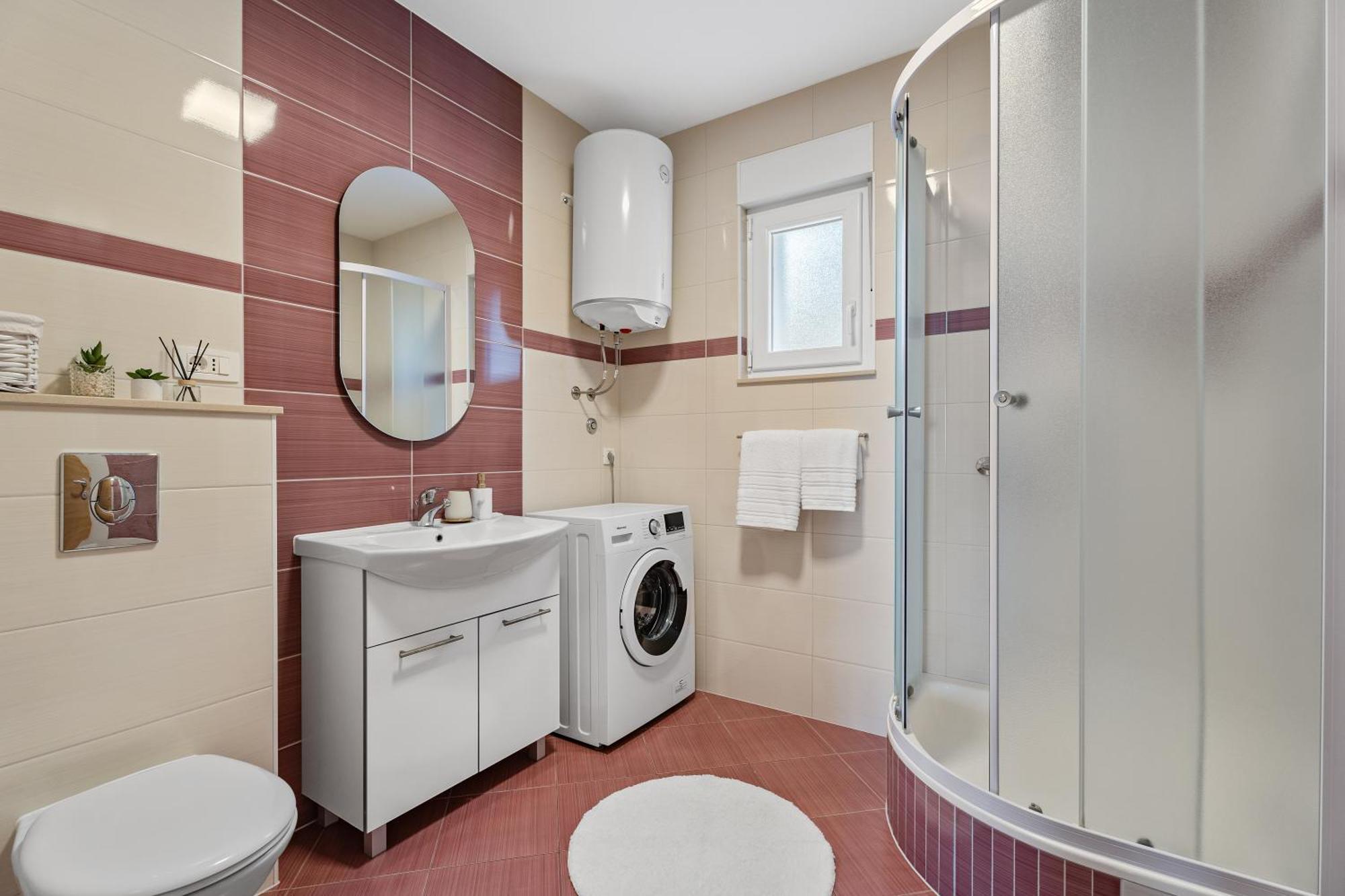 Apartments Bakota 오미스 외부 사진