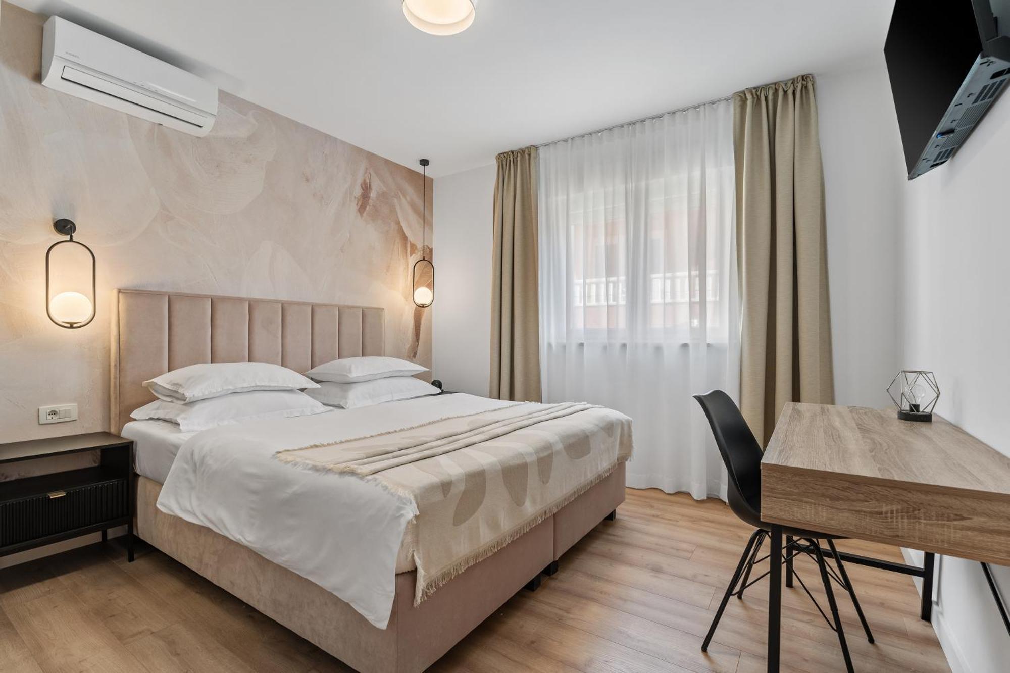 Apartments Bakota 오미스 외부 사진