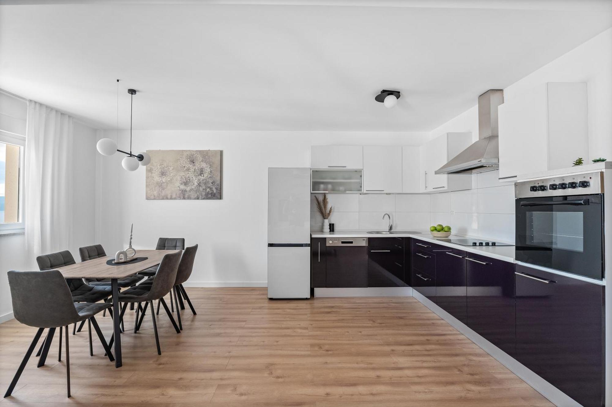 Apartments Bakota 오미스 외부 사진
