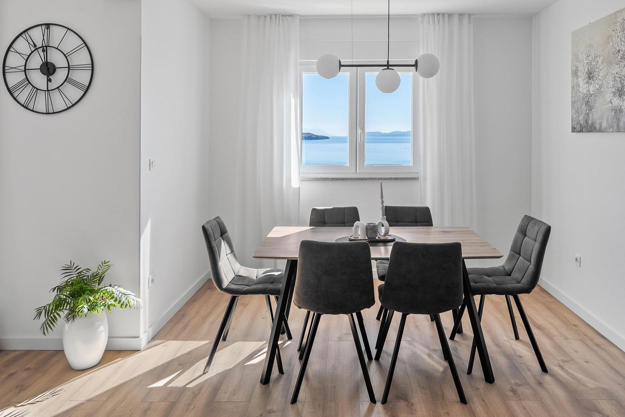 Apartments Bakota 오미스 외부 사진