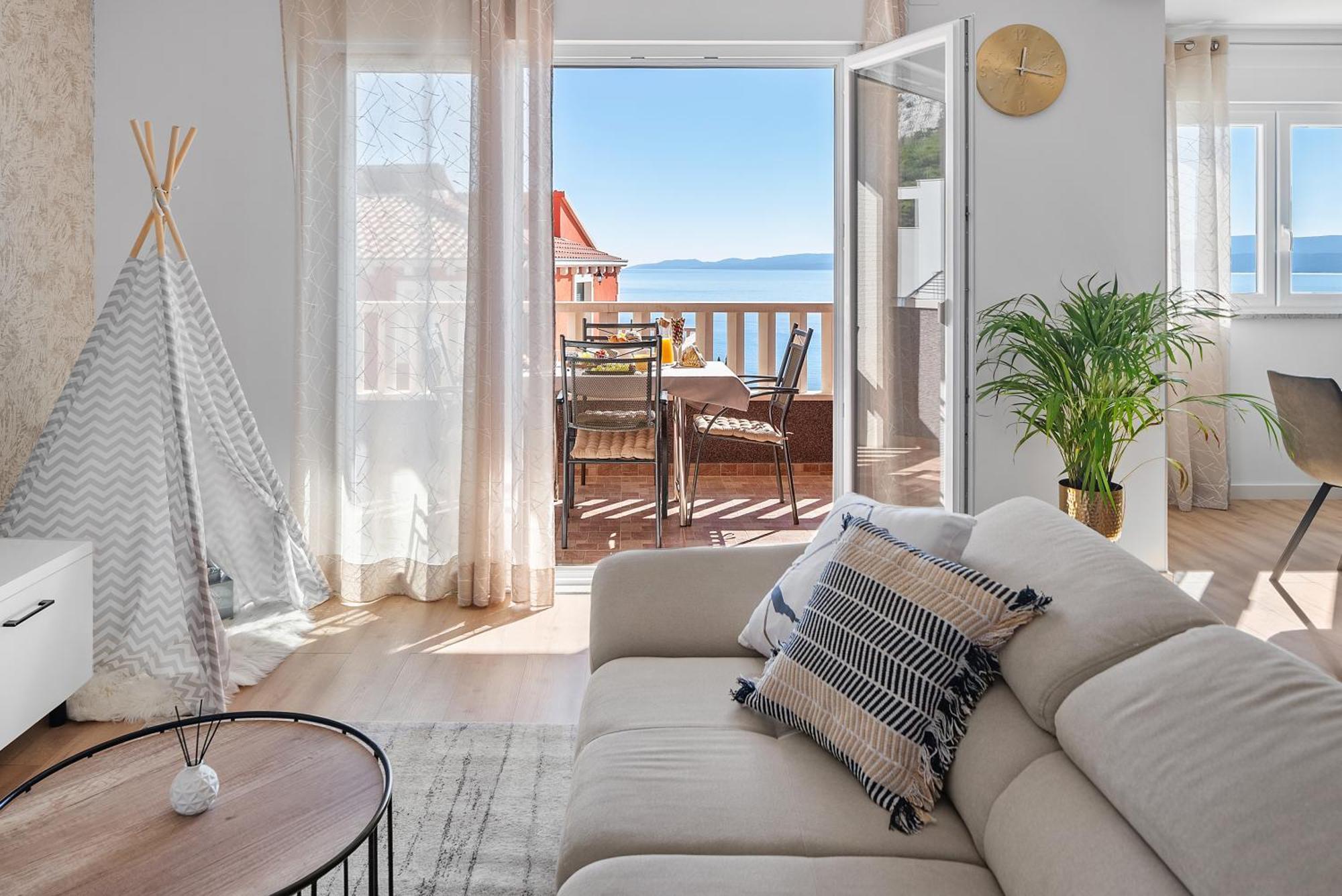Apartments Bakota 오미스 외부 사진